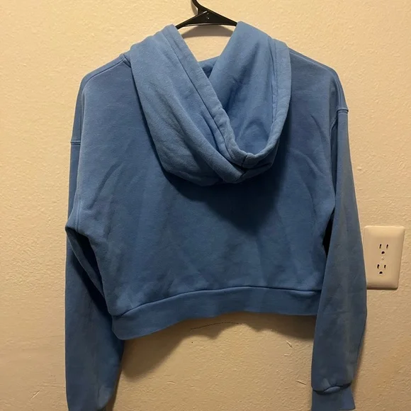 Under Armour Light Blue Cropped Full-Zip Hoodie - Picture 6 of 6